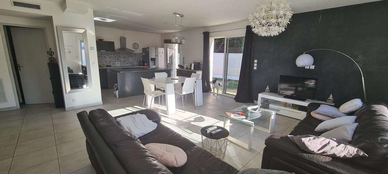 Villa - 106 m² - 5 pièces