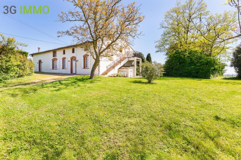 Demeure - 340 m² - 9 pièces