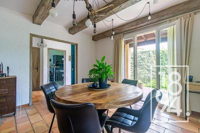 Maison - 147 m² - 6 pièces