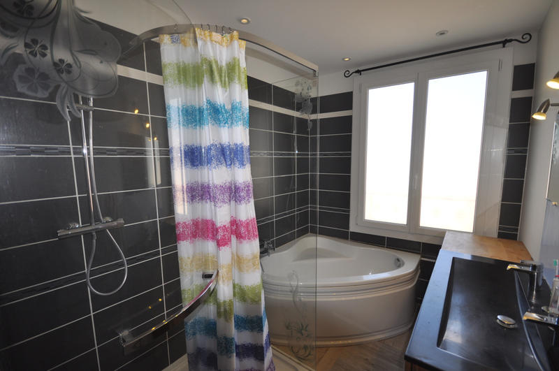 Maison de village - 99 m² - 4 pièces