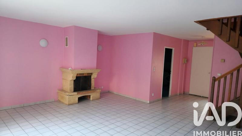 Maison - 90 m² - 5 pièces