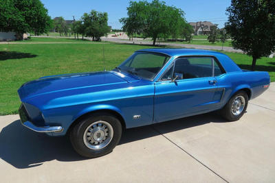 Ford Mustang Coupé V8