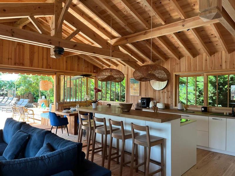 Propriété - 367 m² - 14 pièces