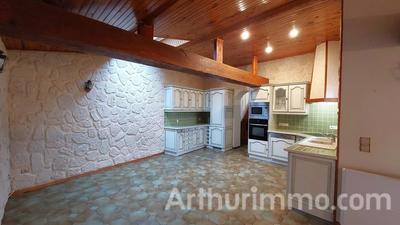 Maison - 84 m² - 3 pièces