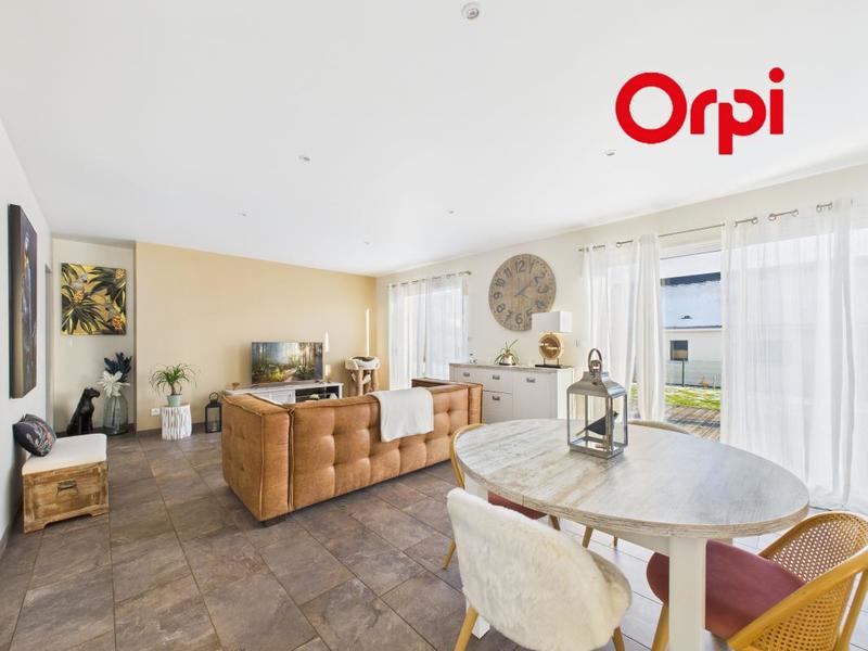 Maison - 105 m² - 4 pièces