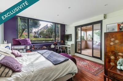 Maison - 291 m² - 10 pièces