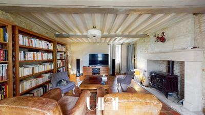 Maison - 228 m² - 7 pièces