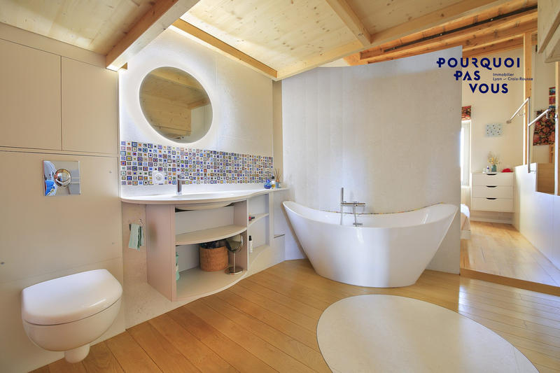 Appartement - 87 m² - 3 pièces