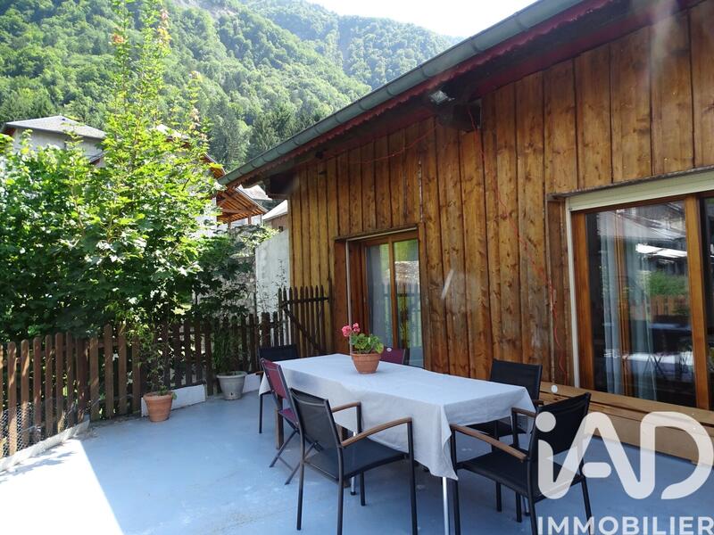 Maison de village - 196 m² - 6 pièces