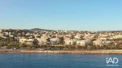 Appartement - 87 m² - 3 pièces