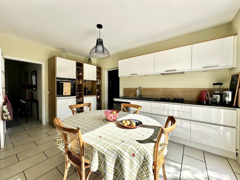 Villa - 123 m² - 4 pièces