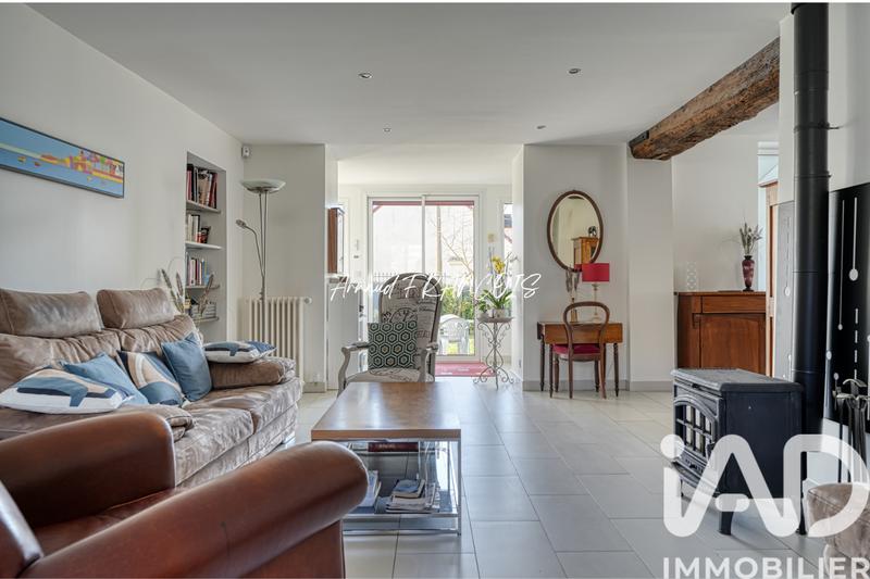 Maison - 190 m² - 8 pièces