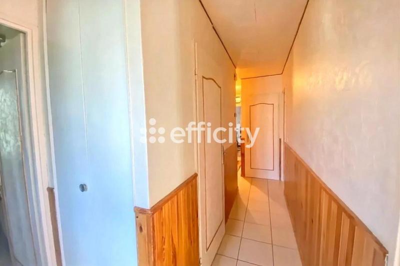 Pavillon - 160 m² - 6 pièces