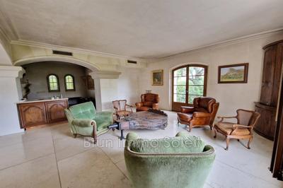 Maison en pierre - 250 m² - 8 pièces