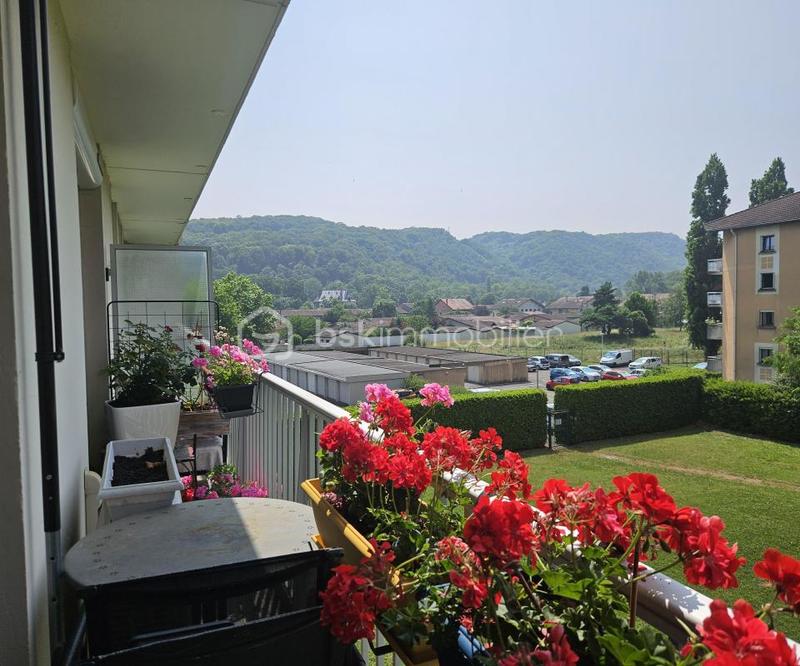 Appartement - 94 m² - 5 pièces