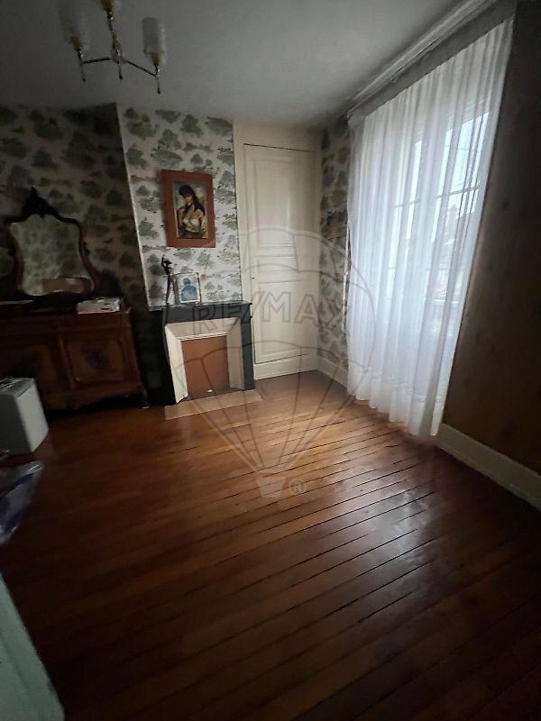 Maison de maîtres - 130 m² - 6 pièces