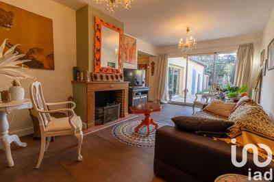 Maison - 160 m² - 10 pièces