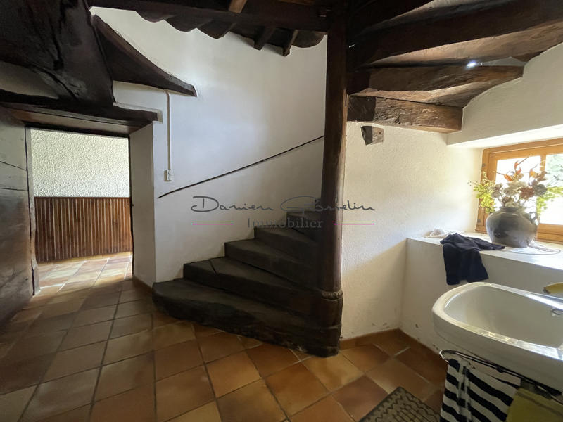 Maison - 400 m² - 10 pièces