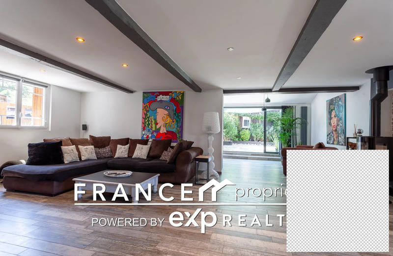 Maison - 245 m² - 7 pièces