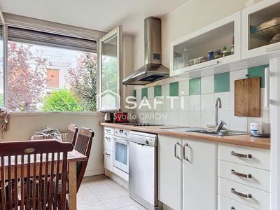 Appartement - 155 m² - 7 pièces