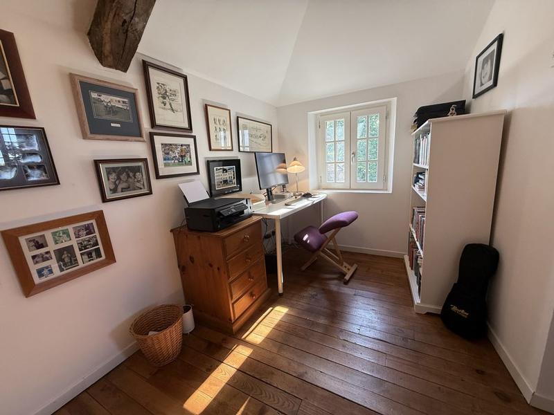 Maison ancienne - 242 m² - 8 pièces