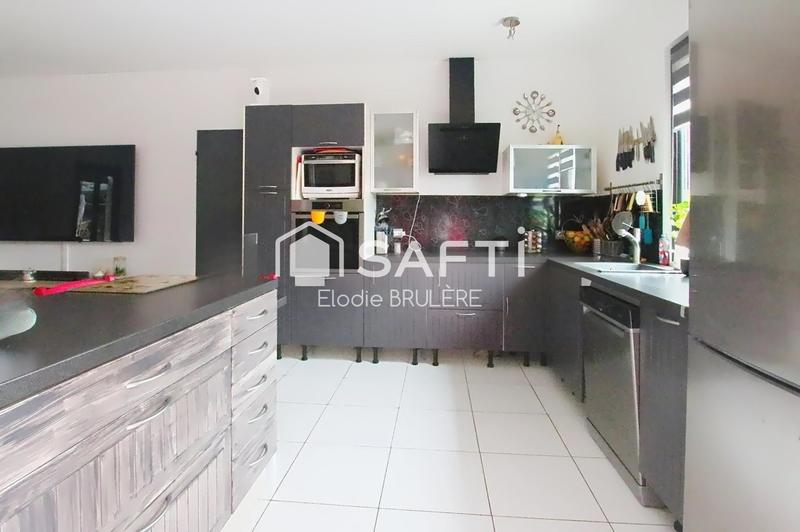 Maison - 160 m² - 6 pièces