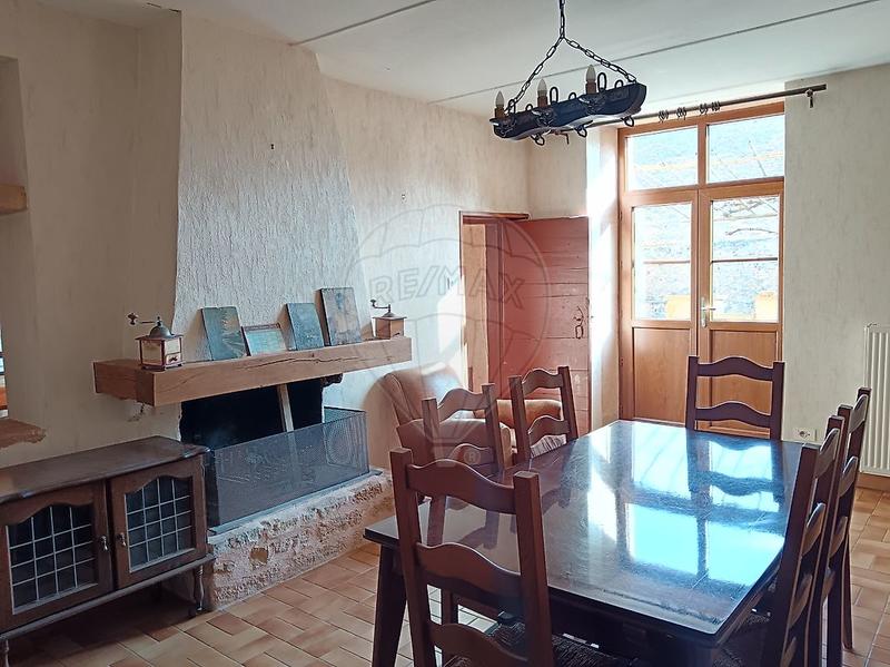 Maison - 131 m² - 6 pièces