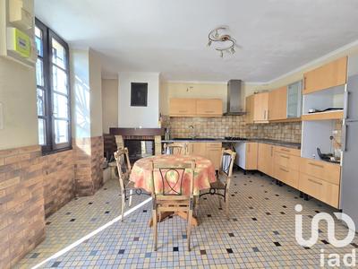 Maison - 104 m² - 5 pièces