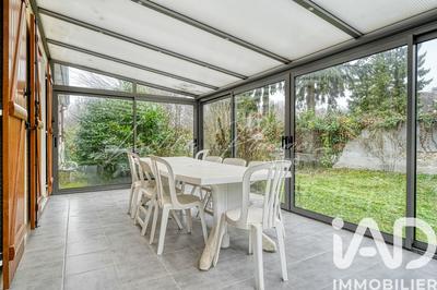 Maison - 200 m² - 7 pièces