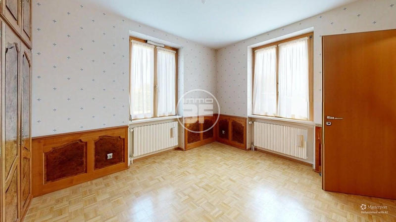 Maison traditionnelle - 150 m² - 6 pièces