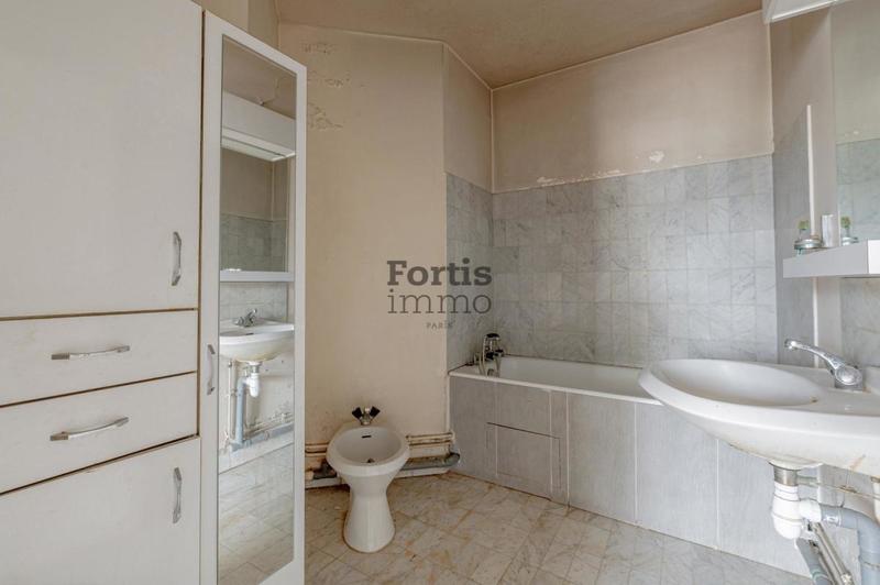 Appartement - 60 m² - 2 pièces