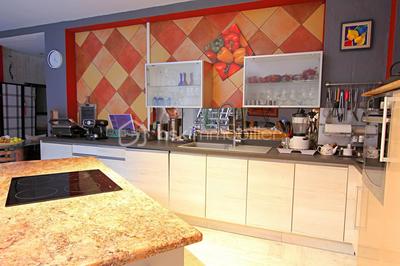 Loft - 113 m² - 4 pièces