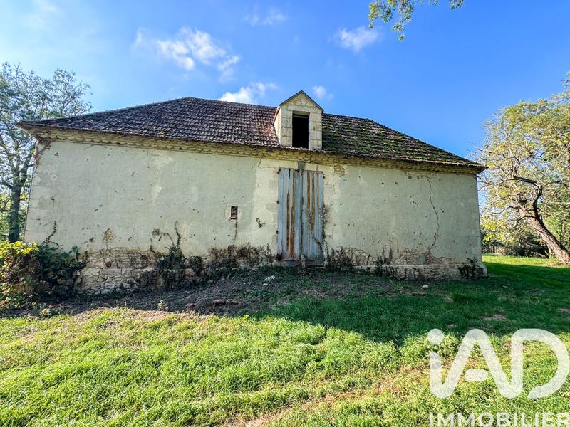 Maison - 355 m² - 10 pièces