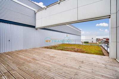 Local d'activité / Entrepôt - 3 300 m²