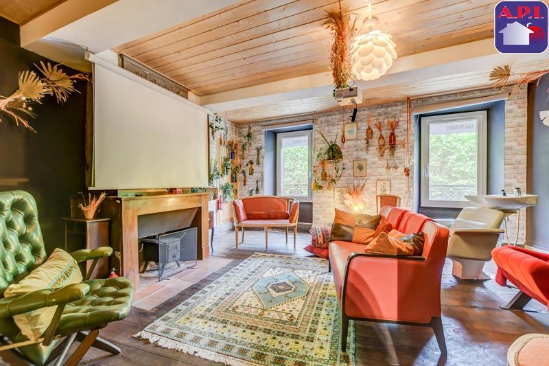 Maison - 433 m² - 14 pièces