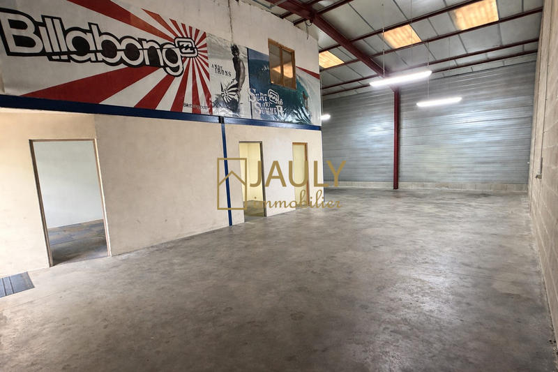 Local commercial - 180 m²