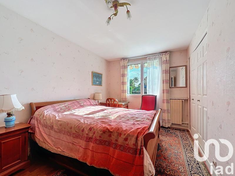 Maison - 145 m² - 9 pièces