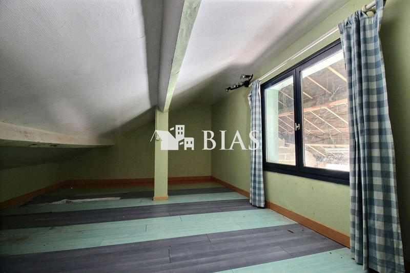 Maison - 130 m² - 8 pièces