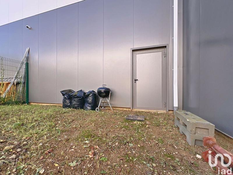 Local commercial - 208 m²