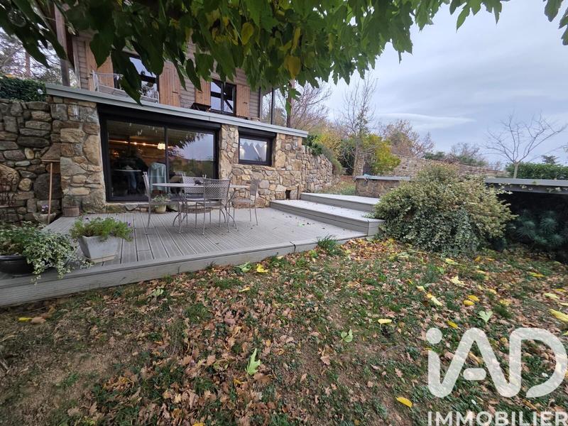 Châlet - 61 m² - 2 pièces