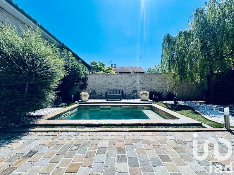 Maison de village - 339 m² - 11 pièces