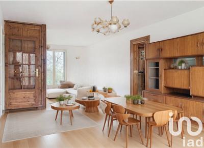 Appartement - 96 m² - 4 pièces