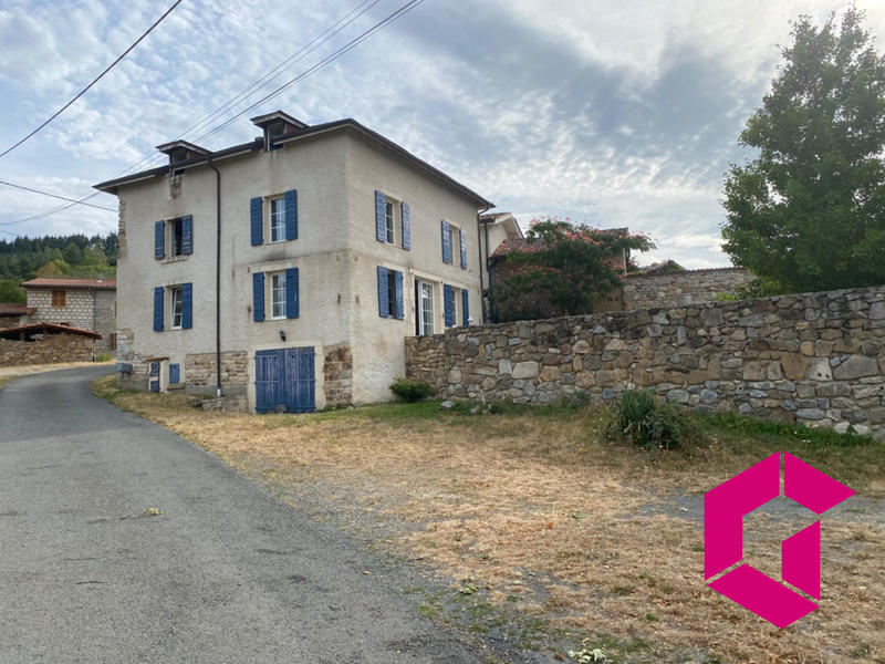 Maison - 306 m² - 14 pièces