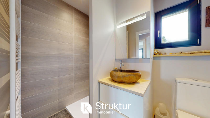 Villa - 280 m² - 9 pièces