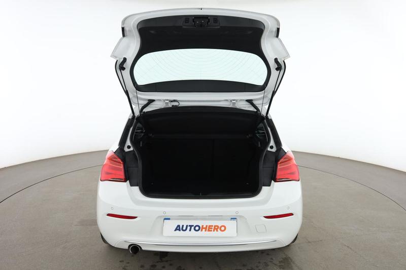 Bmw Série 1 114d UrbanChic 3p 95 ch