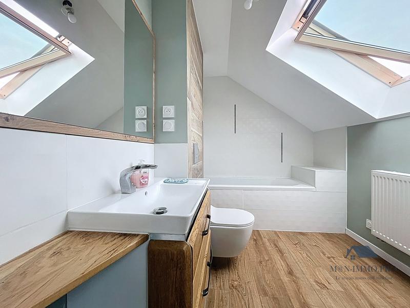 Maison contemporaine - 140 m² - 7 pièces