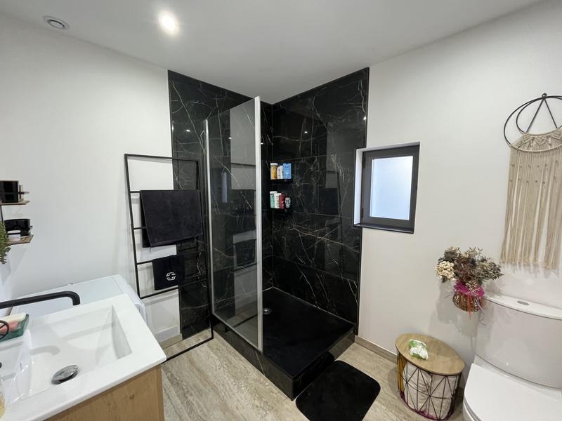 Maison contemporaine - 182 m² - 6 pièces