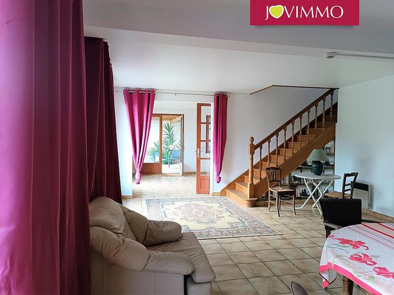 Maison - 725 m² - 28 pièces