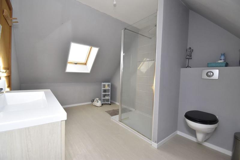 Maison de village - 130 m² - 6 pièces