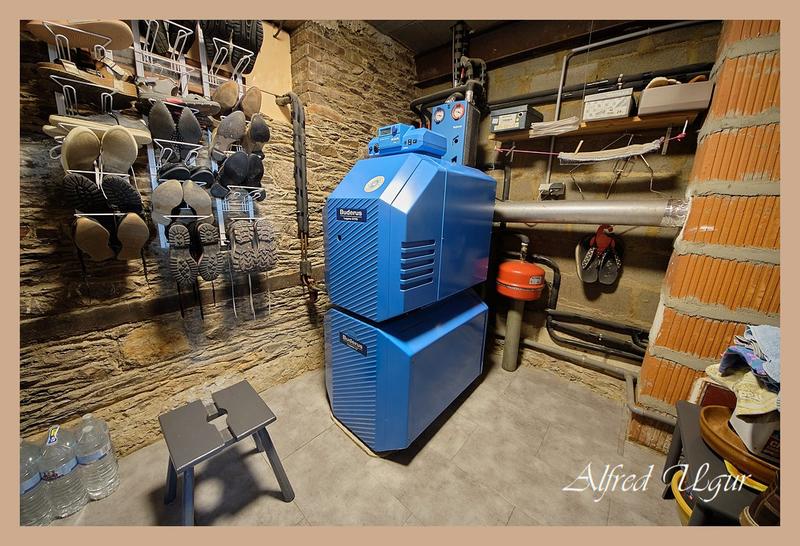 Maison - 218 m² - 8 pièces